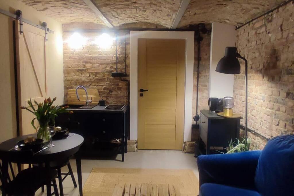 Przytulne Studio 5 Z Parkingiem Katoviçe Dış mekan fotoğraf